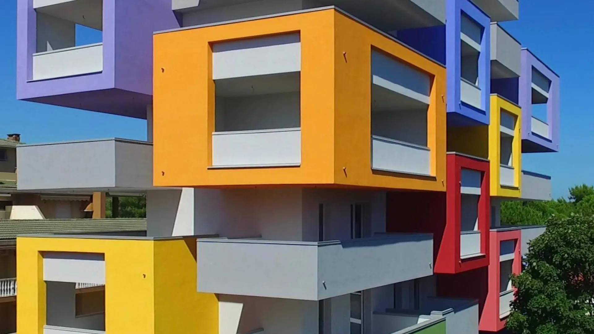 Colorful Living Central Bibione Apartment