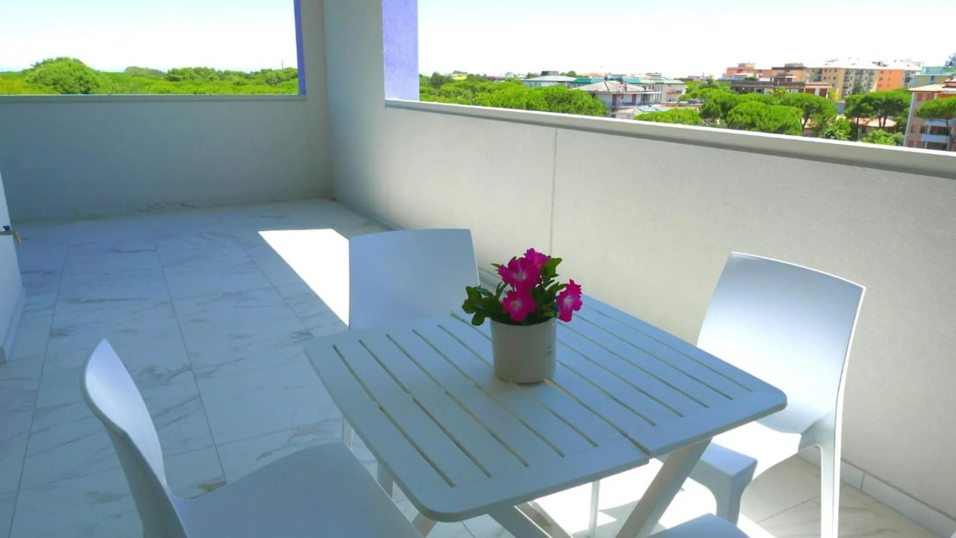 Apartment Colorful Living Central Bibione Italy